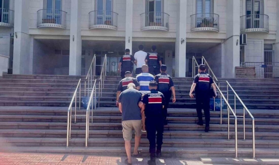 Bodrum'da, jandarma ekiplerinin düzenlediği uyuşturucu operasyonunda G.A. ve L.Y. isimli