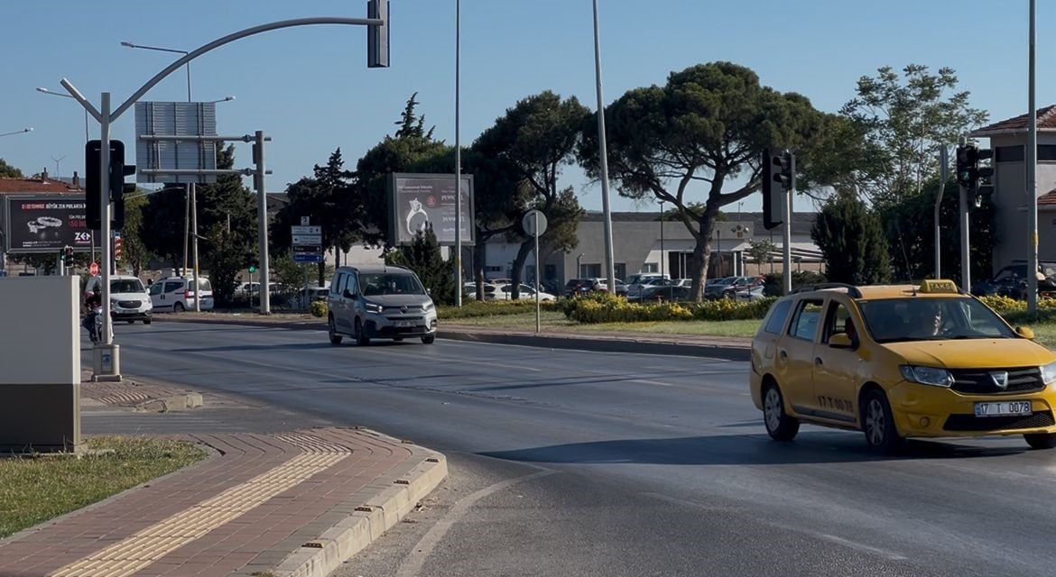 Çanakkale'nin Bozcaada açıklarında, AFAD verilerine göre 3.9 büyüklüğünde bir deprem