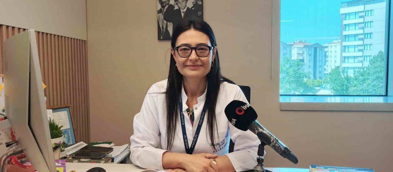 Doç. Dr. Nefise Nazlı Yenigül, polikistik over sendromunun (PCOS) adet