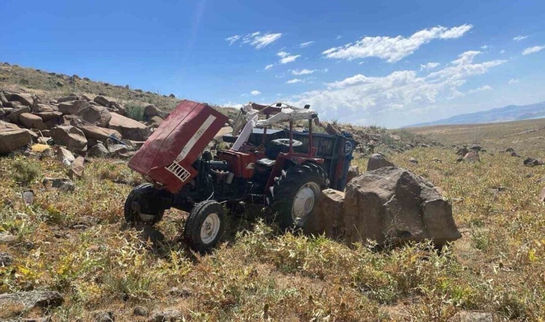 Muş'un Bulanık ilçesinde traktörün uçuruma düşmesi sonucu S.K. (47), F.K.