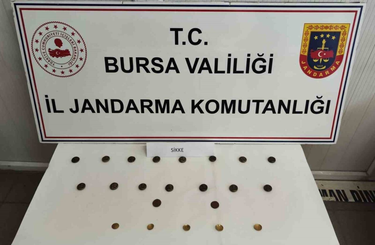 İstanbul'dan İnegöl'e tarihi eser satışı için gelen C.Ç. isimli şüpheli,