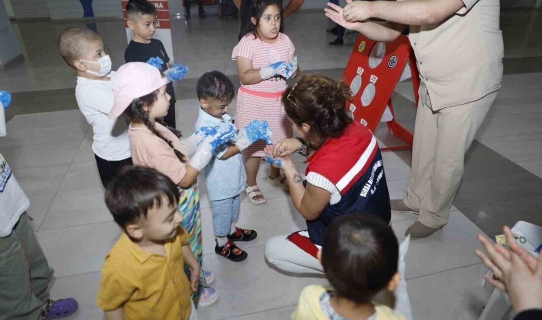 Bursa'da, Bursa Büyükşehir Belediyesi ve LÖDER iş birliğiyle hastanede tedavi