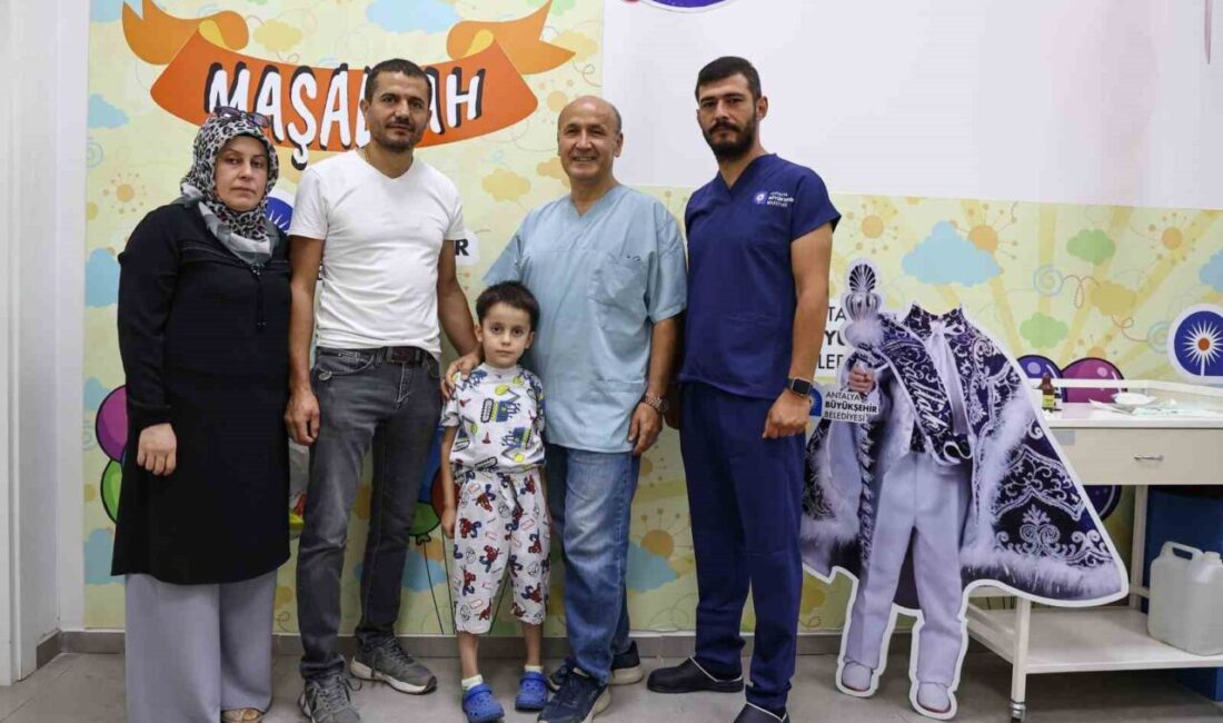 Antalya Büyükşehir Belediyesi, Kepez'deki sağlık merkezinde 2022'den bu yana yaklaşık