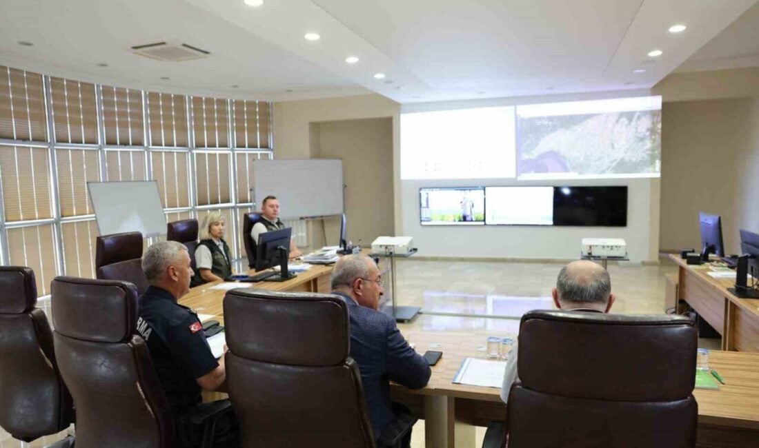 Çanakkale'de yangın öncesi önlemleri görüşmek üzere 'Orman Yangınlarıyla Mücadele Toplantısı'