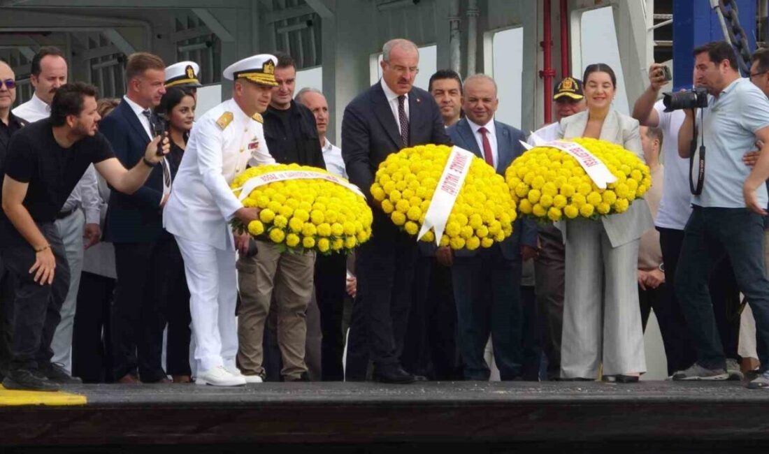 Çanakkale'de 1 Temmuz Denizcilik ve Kabotaj Bayramı kutlandı. Törende Vali