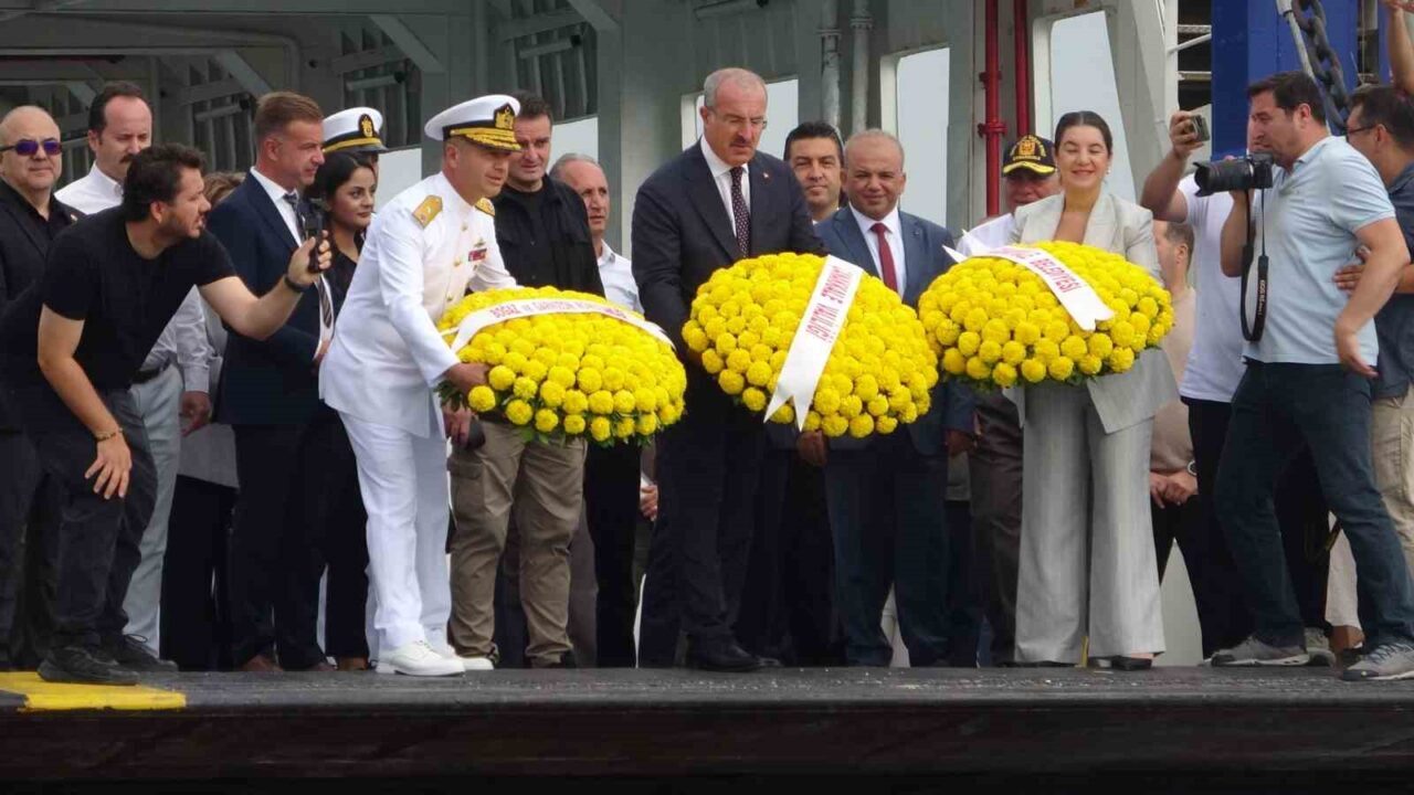 Çanakkale'de 1 Temmuz Denizcilik ve Kabotaj Bayramı kutlandı. Törende Vali