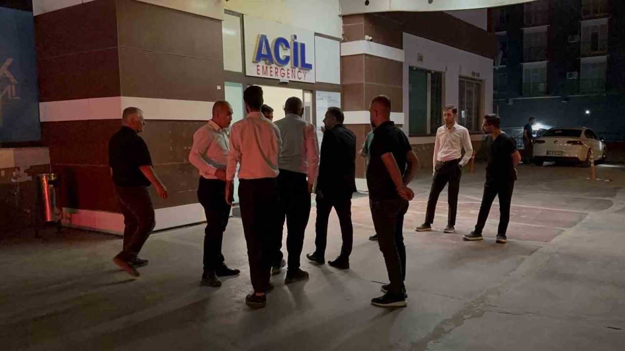 CHP Grup Başkanvekili Murat Emir, Adıyaman'daki mitingde Abdurrahman Tutdere’ye destek