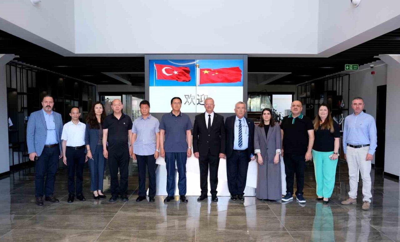 Çin'in Xining kentinden gelen heyet, Mersin Organize Sanayi Bölgesi'ni ziyaret