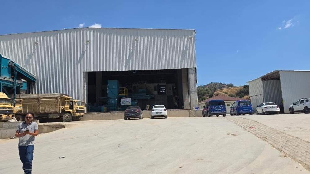 Aydın'ın Efeler ilçesindeki katı atık bertaraf tesisinde, 2 Temmuz'da çöp