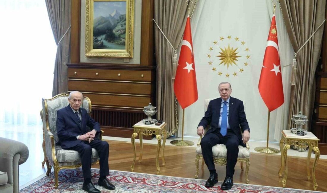 Cumhurbaşkanı Recep Tayyip Erdoğan, Cumhurbaşkanlığı Külliyesi'nde MHP Genel Başkanı Devlet