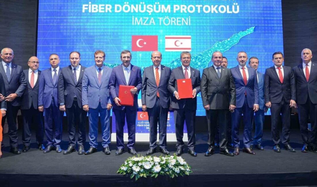 Cumhurbaşkanı Yardımcısı Cevdet Yılmaz, KKTC'de fiber optik dönüşüm sürecinin başladığını