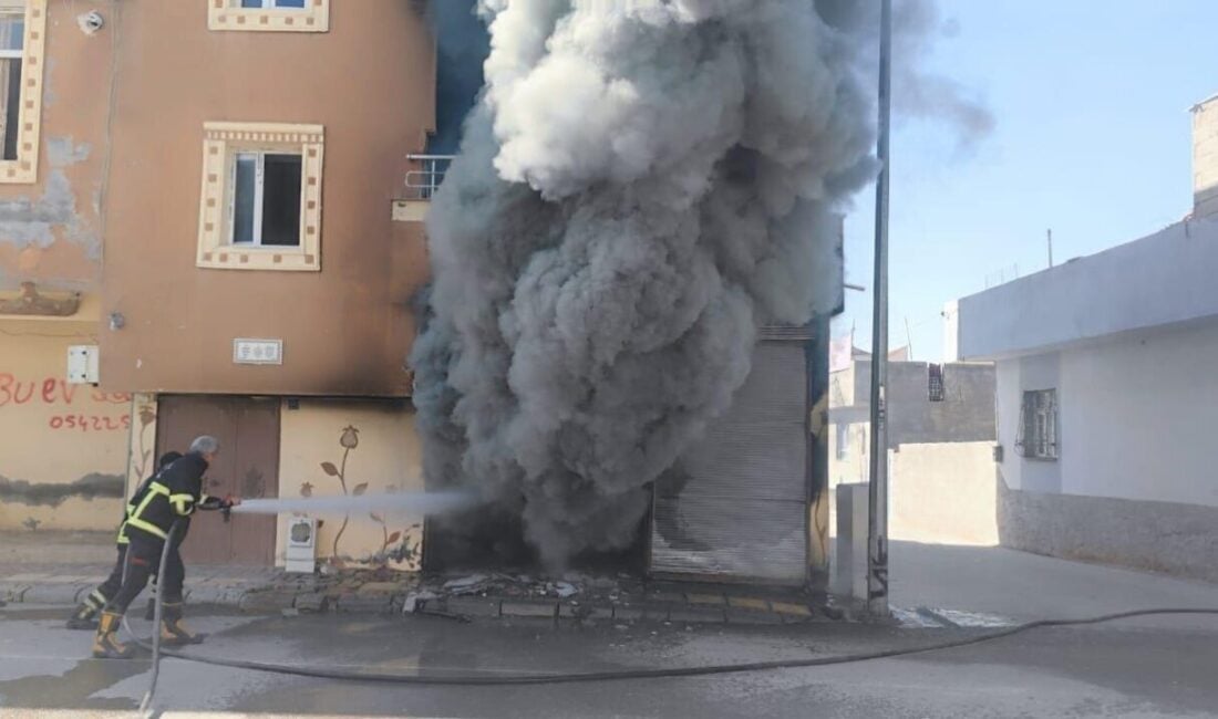 Ceylanpınar’da bir depoda çıkan yangın, itfaiye ekiplerinin hızlı müdahalesi ile