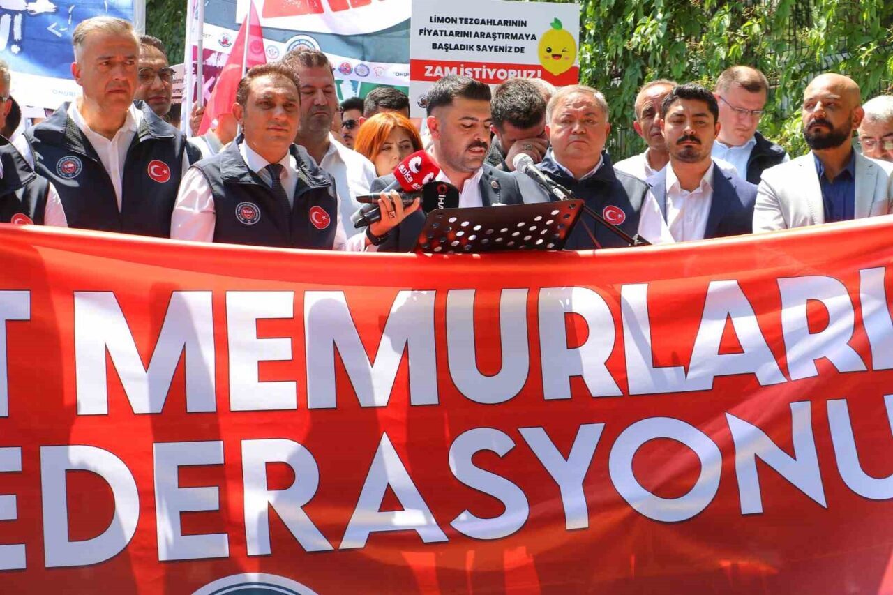 Devlet Memurları Konfederasyonu Başkanı Osman Kaya, 8. Dönem Kamu Toplu