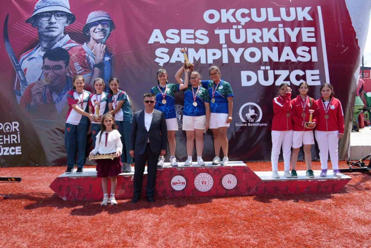 Düzce'de düzenlenen 2025 Ases U15, U18, U21 Okçuluk Türkiye Şampiyonası'nın