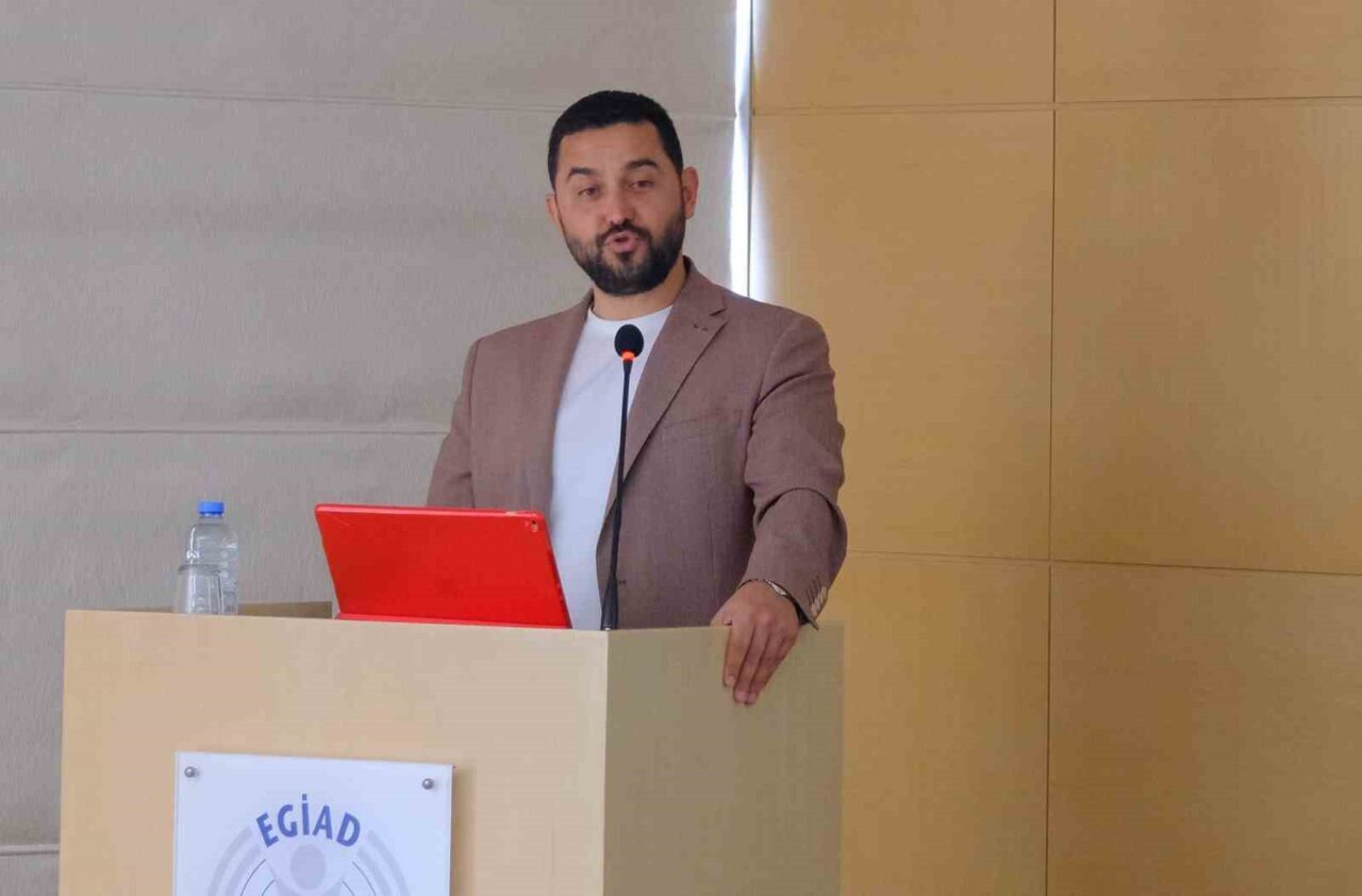 EGİAD, "Güncel SGK Uygulamaları ve Geleceğin Çalışma Biçimleri" semineri düzenleyerek