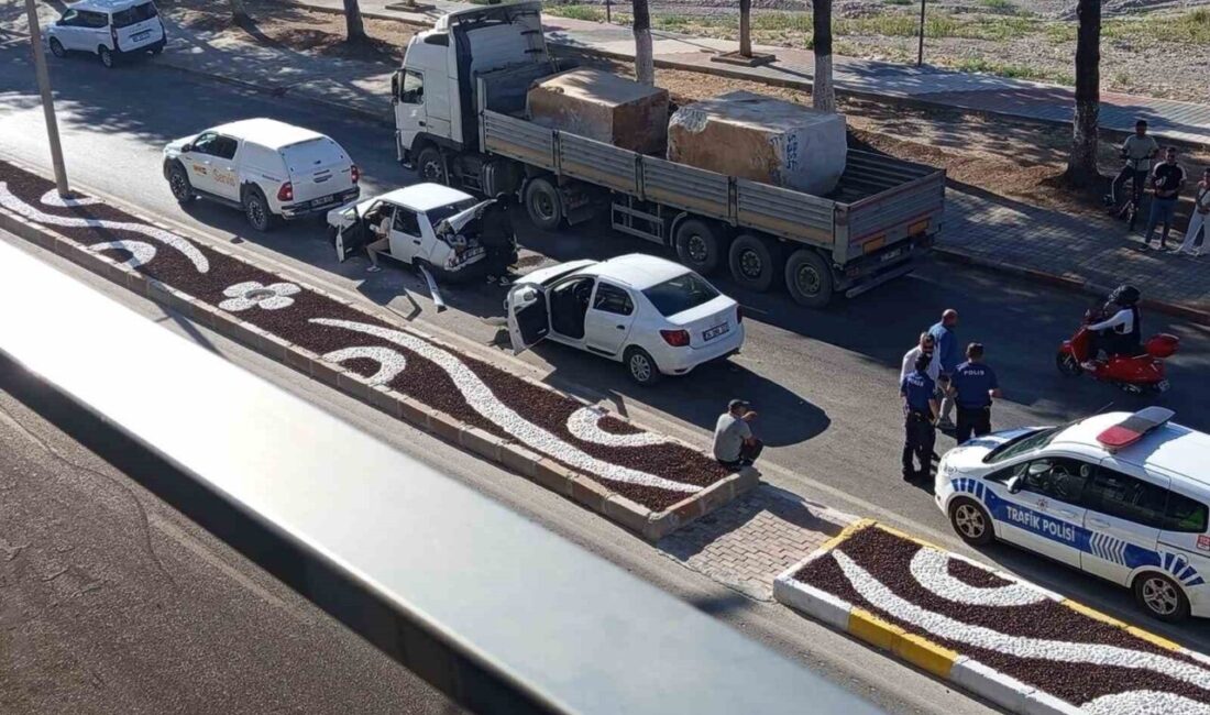 Isparta’nın Eğirdir ilçesinde, D330 kara yolunda meydana gelen zincirleme kazada