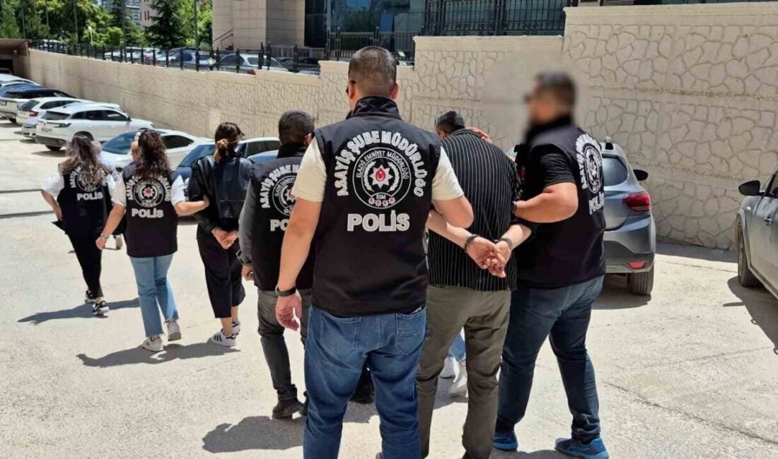 Elazığ'da bir güzellik salonuna yönelik fuhuş operasyonunda 4 kişi gözaltına