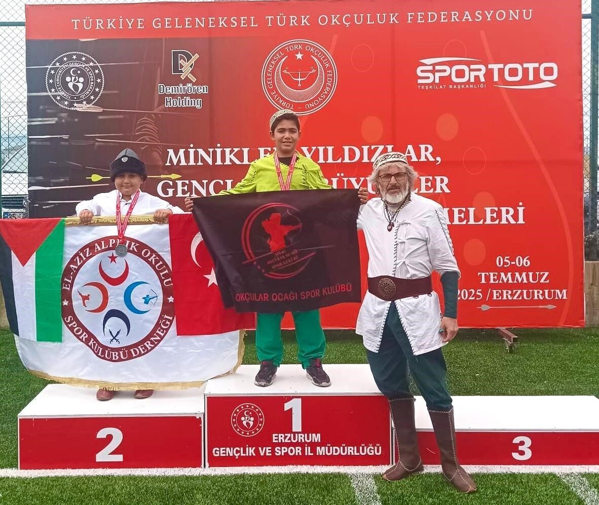 Elazığlı sporcular, Türkiye Geleneksel Türk Okçuluğu Şampiyonası'nda 7 sporcudan 4'ü