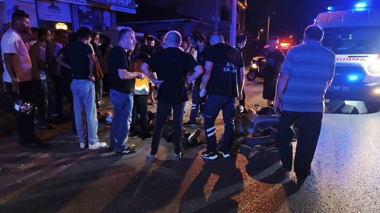 Düzce'de gece saatlerinde motosiklet, elektrikli bisiklete çarptı. Motosiklet sürücüsü E.K,