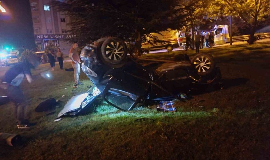 Nevşehir'de E.A. yönetimindeki otomobil, Zübeyde Hanım Caddesi'nde kontrolden çıkarak takla
