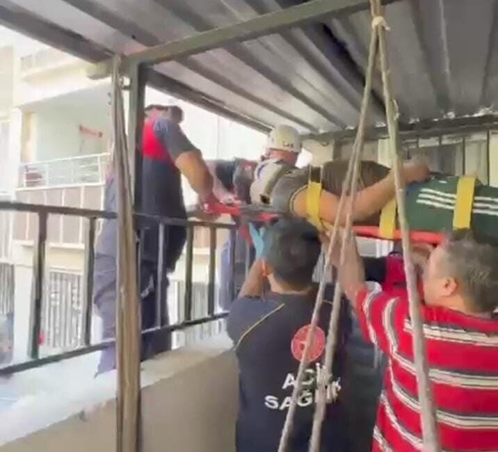 Şanlıurfa'nın Haliliye ilçesinde Ahmet A. (40), epilepsi nöbeti geçirerek 4.