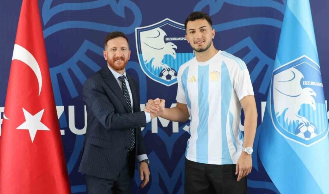 Erzurumspor FK, yeni sezon hazırlıkları sürerken Tümosan Konyaspor'dan orta saha
