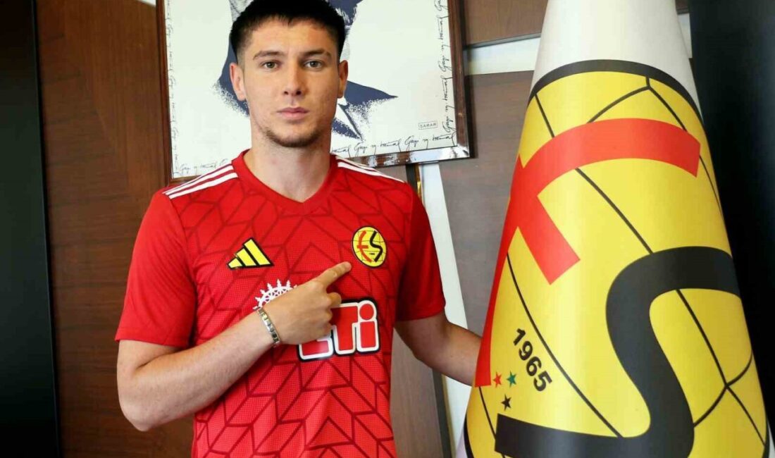 Eskişehirspor, TFF 3. Lig’de mücadele edeceği yeni sezona 20 yaşındaki