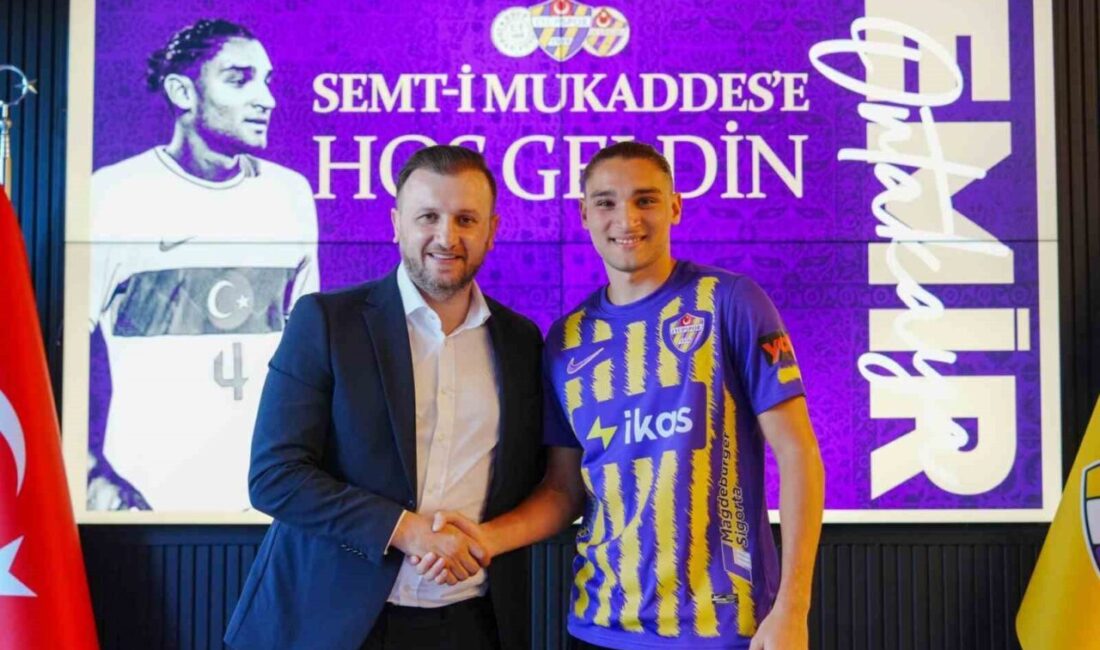 Eyüpspor, genç savunmacı Emir Ortakaya’yı Fenerbahçe'den kiralık olarak transfer etti.