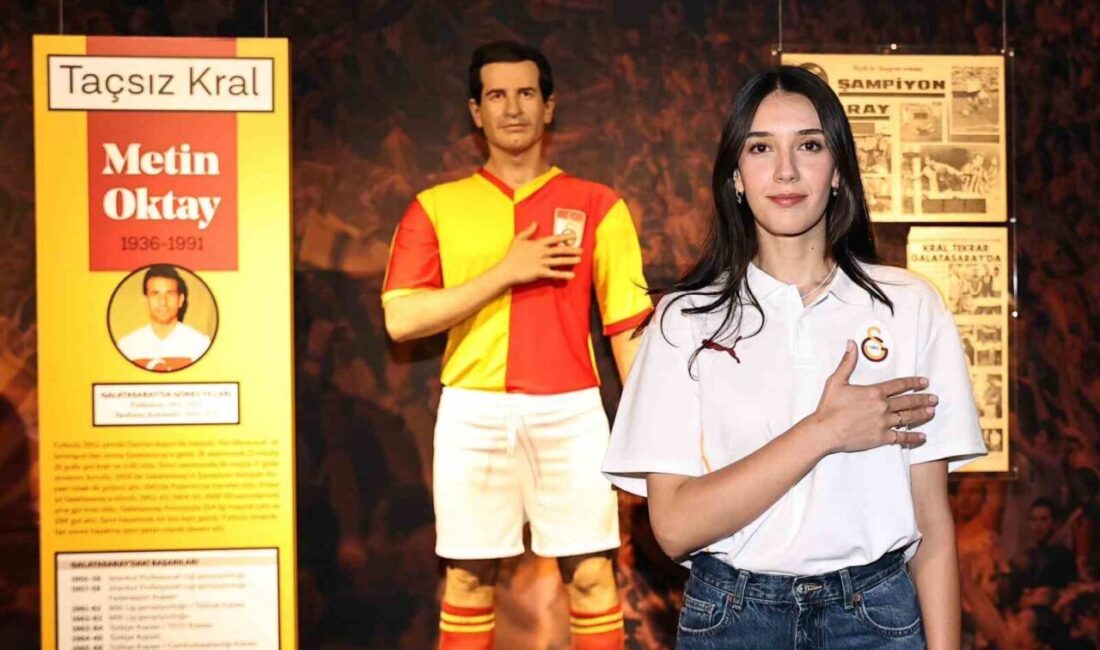 Galatasaray Kadın Voleybol Takımı, Türk smaçör Aslı Tecimer ile 1