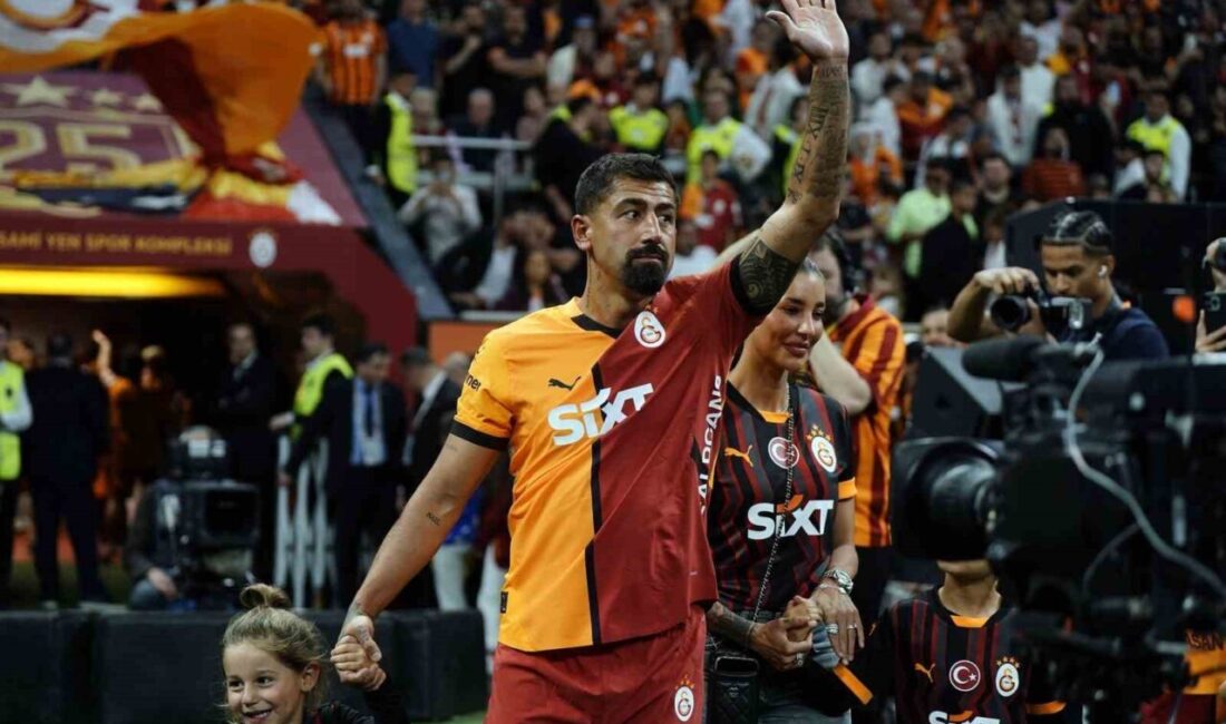 Galatasaray, 31 yaşındaki Kerem Demirbay ile yollarını ayırdığını duyurdu. Sosyal
