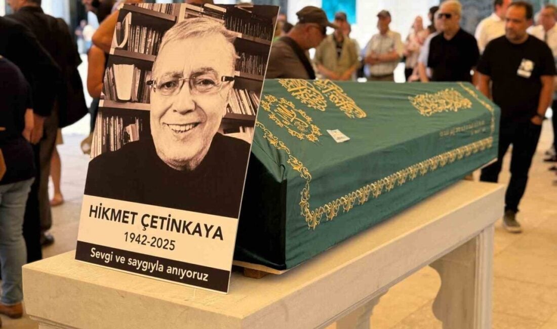 Gazeteci yazar Hikmet Çetinkaya, İstanbul'da 83 yaşında çoklu organ yetmezliği