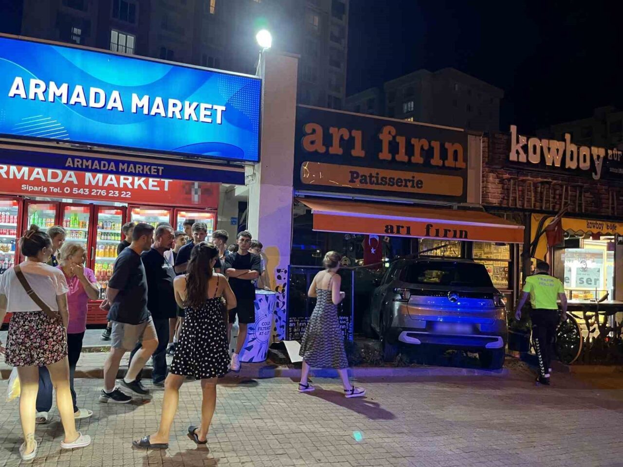 Tekirdağ'ın Çorlu ilçesinde N.P. adlı sürücünün park etmeye çalışırken fren