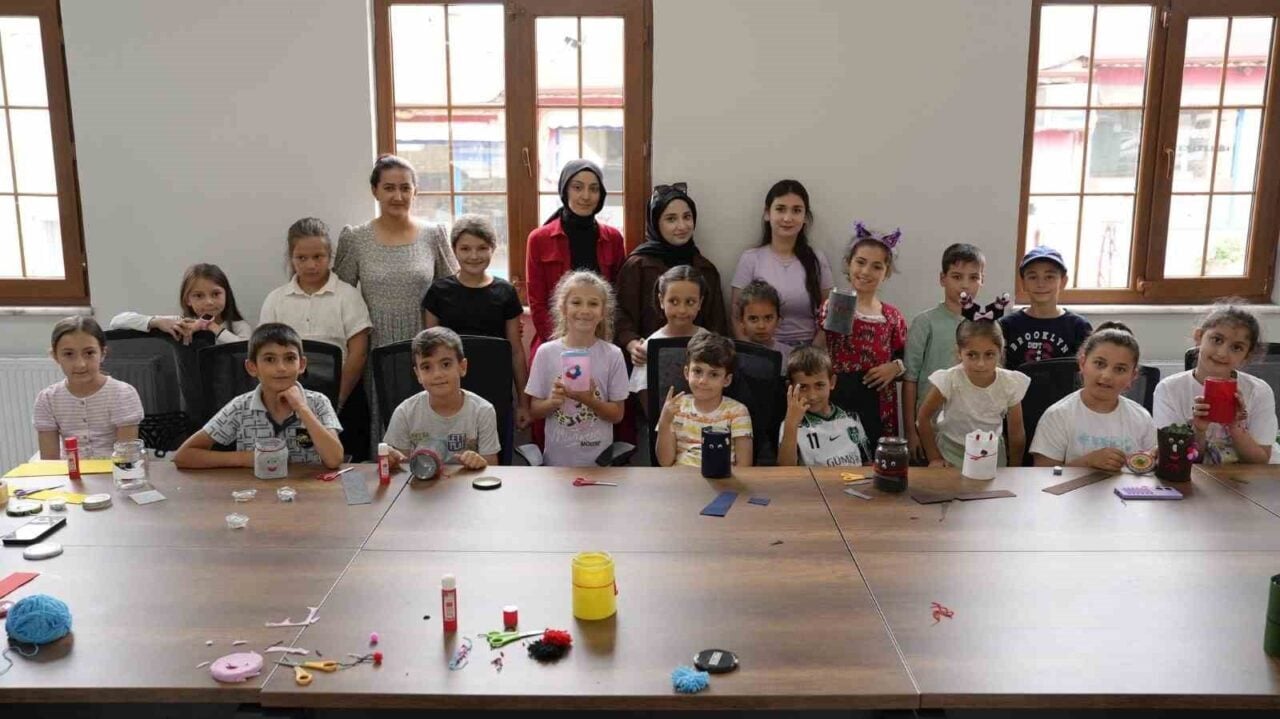 Başiskele Belediyesi, gençhanelerinde yaz dönemi için 8-16 yaş arası çocuklara