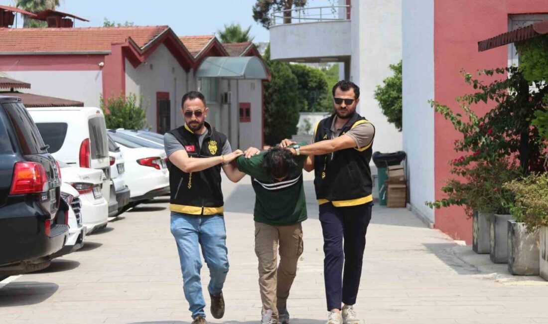 Adana'da İ.E. (28) ve 2 arkadaşı, cinsel içerikli paylaşım yapan