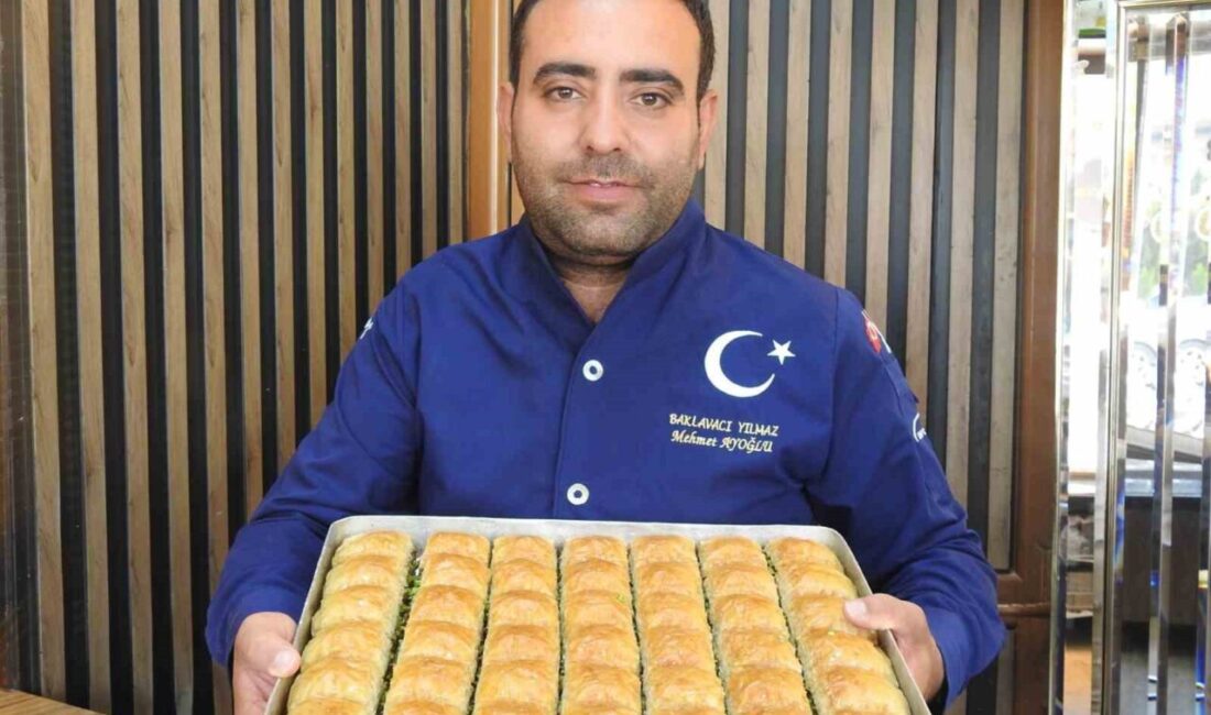 Kilis'te 19 yıldır tatlıcılık yapan Mehmet Ayoğlu, katkı maddesi ve
