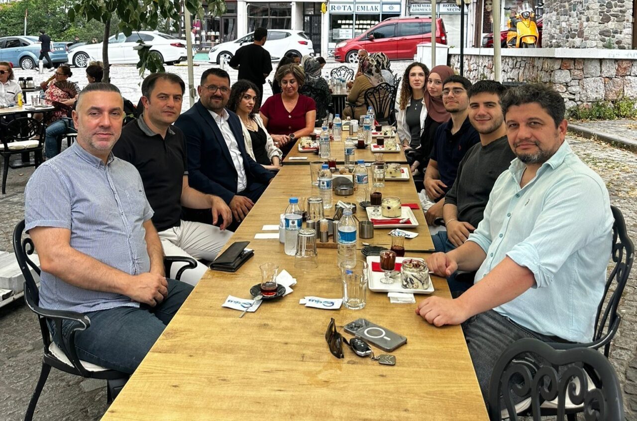 Gölcük Belediyesi, Kocaeli Üniversitesi Gölcük Meslek Yüksekokulu öğrencilerini 2026 yılında