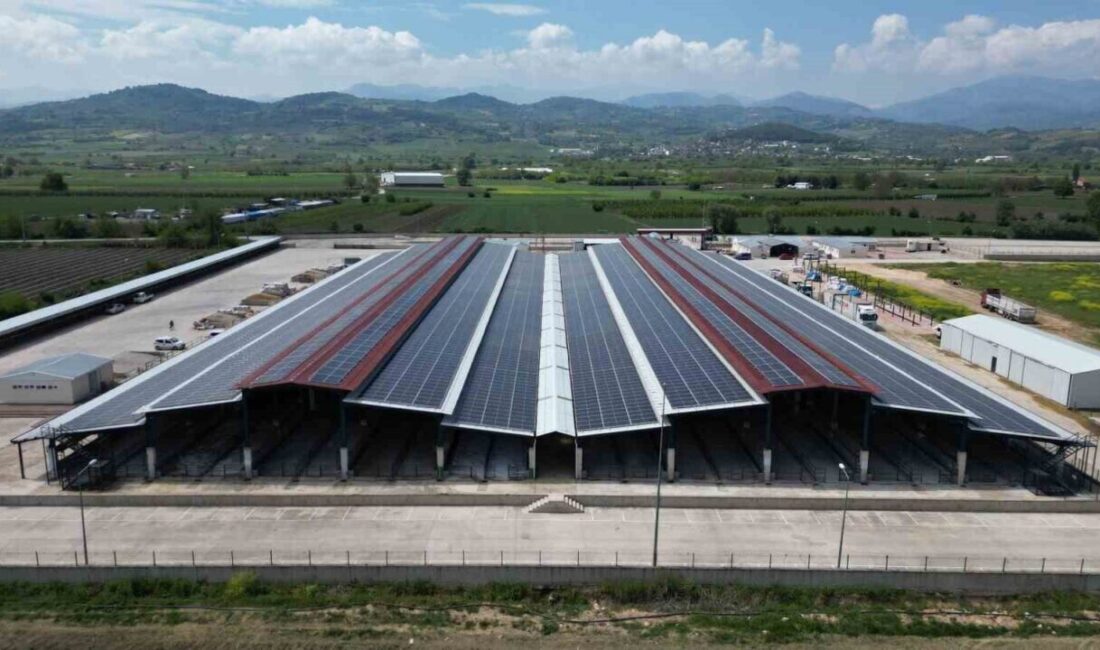 İnegöl Belediyesi, Güneş Enerjisi Sistemi (GES) ile enerji tasarrufuna gidiyor.