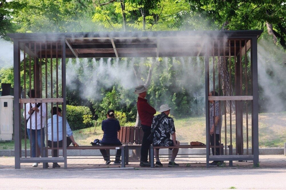 Güney Kore, 15 Mayıs'tan bu yana sıcak çarpması nedeniyle hastanelere