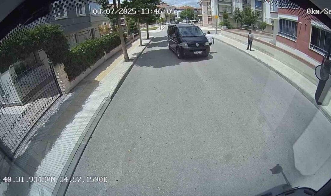 Çorum'da Kenan Şimşek adlı halk otobüsü sürücüsü, el freni çekilmediği