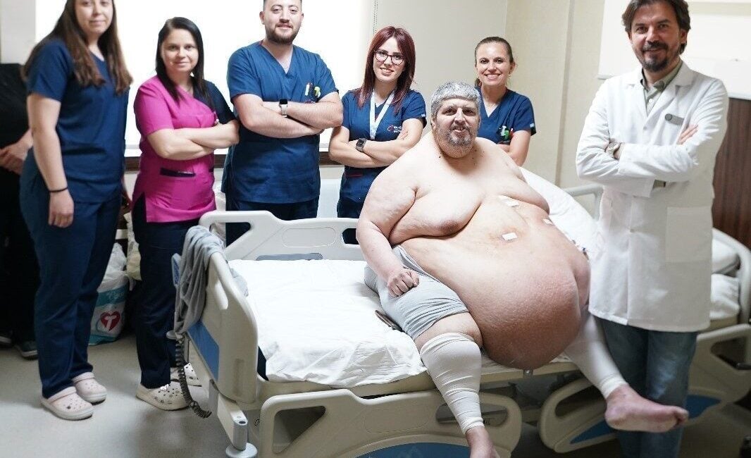 Aydın'da 310 kiloya ulaşan 49 yaşındaki Barış Yıldırım, tüp mide