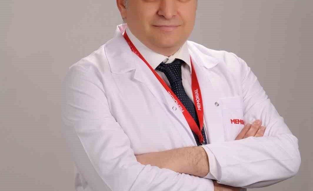 Prof. Dr. Mahmut Akyüz, tatilde suya atlamanın tehlikeleri hakkında uyarıda