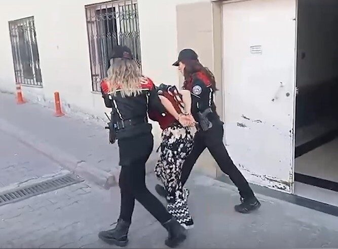 Kayseri’de Asayiş Şube Müdürlüğü ekipleri, 'hırsızlık' suçundan toplamda 38 yıl