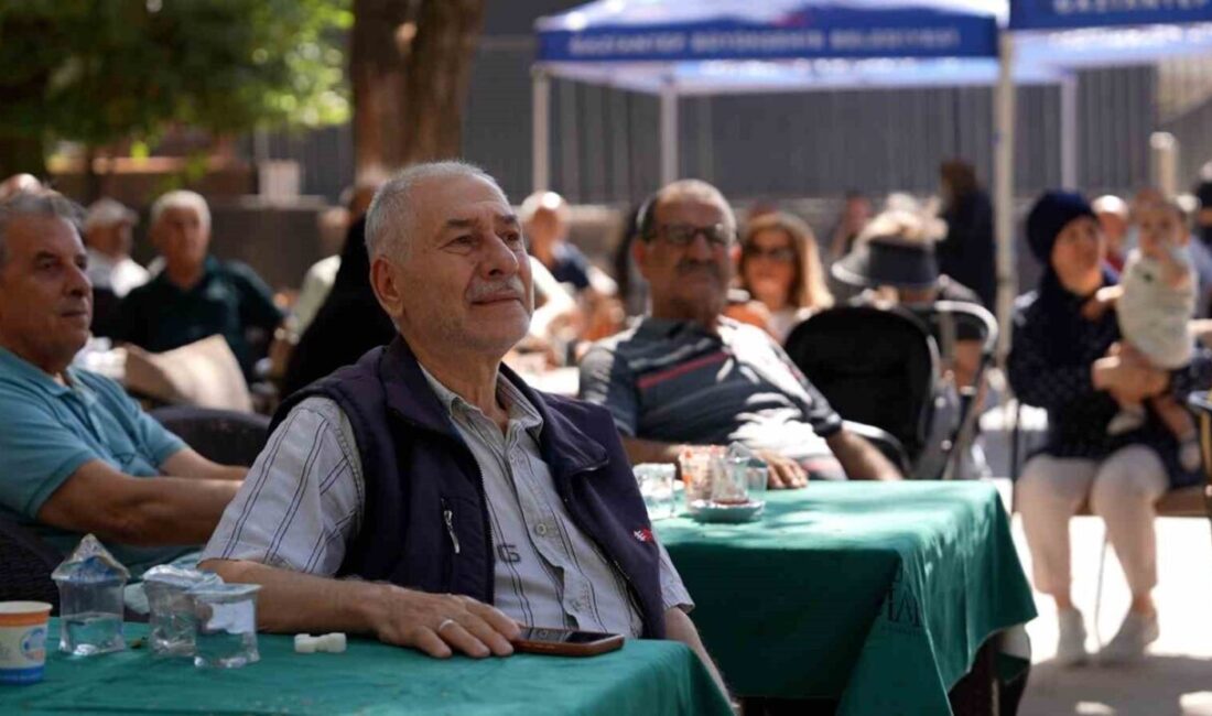 Gaziantep'te Fatma Şahin tarafından açılan Emekliler Lokali, kent sakinlerinin yoğun