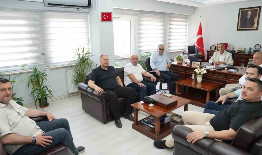 Düzce Ticaret ve Sanayi Odası Başkanı Erdoğan Bıyık ve ekibi,