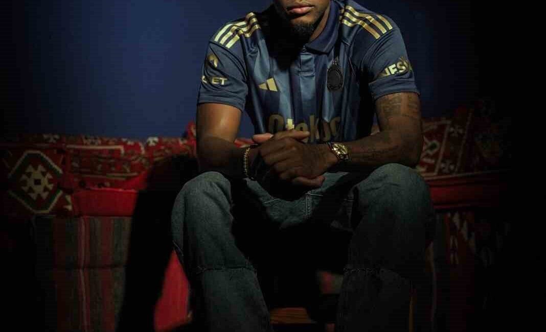 Fenerbahçe, Al Nassr'da oynayan Kolombiyalı futbolcu Jhon Duran'ı bir yıllığına