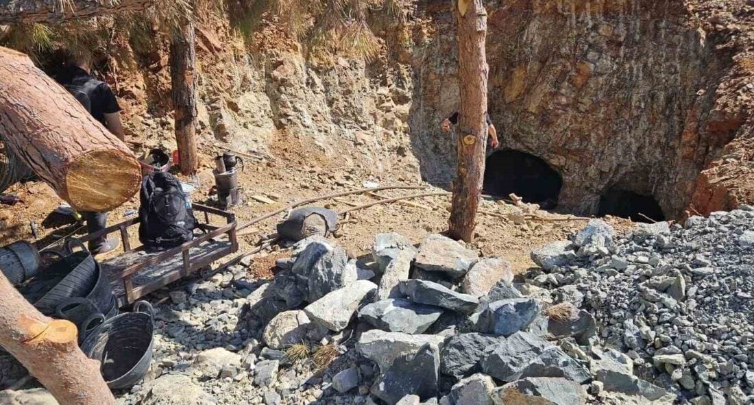 Gaziantep'te jandarma, izinsiz maden ocağı açan A.D., M.F. ve F.D.