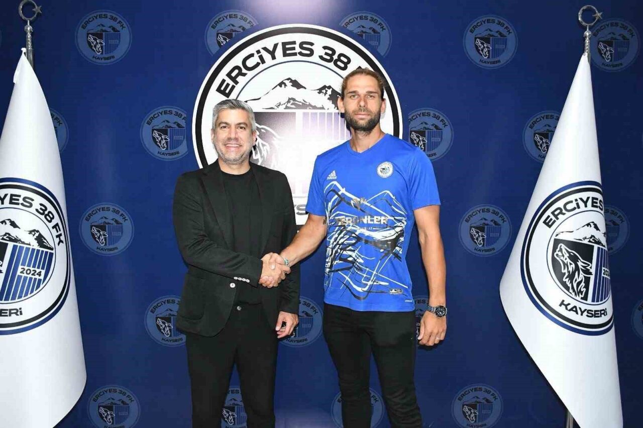 Erciyes 38 Futbol Kulübü, kaleci Kadem Burak Yaşar ile sözleşmesini