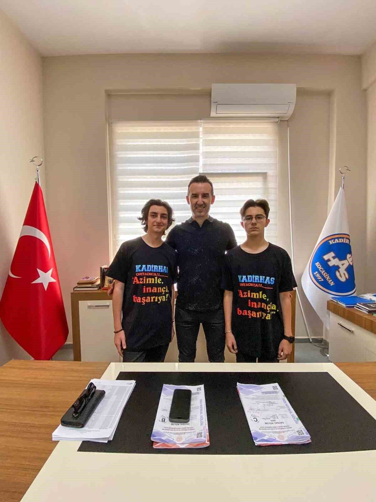 Kayseri'nin Kocasinan ilçesindeki Kadir Has Ortaokulu, 2025 LGS'de tam puan