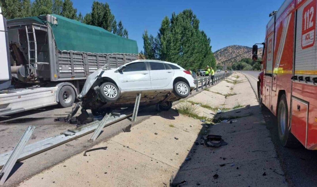 Kahramanmaraş'ta 3 ayrı trafik kazasında toplam 8 kişi yaralandı. İlk