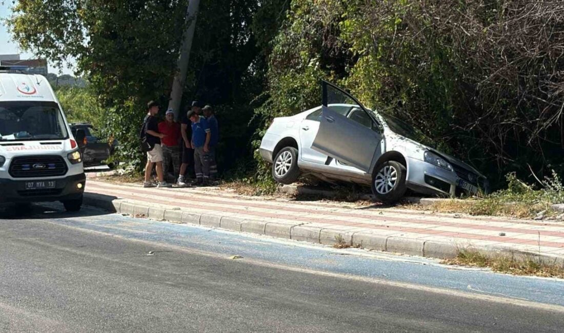 Manavgat'ta meydana gelen trafik kazasında, sürücünün direksiyon hakimiyetini kaybetmesi sonucu